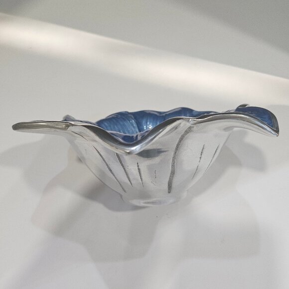 Julia Knight Lily Shaped 8" Serving Bowl Silver/Azure Blue Like New! - Picture 4 of 10